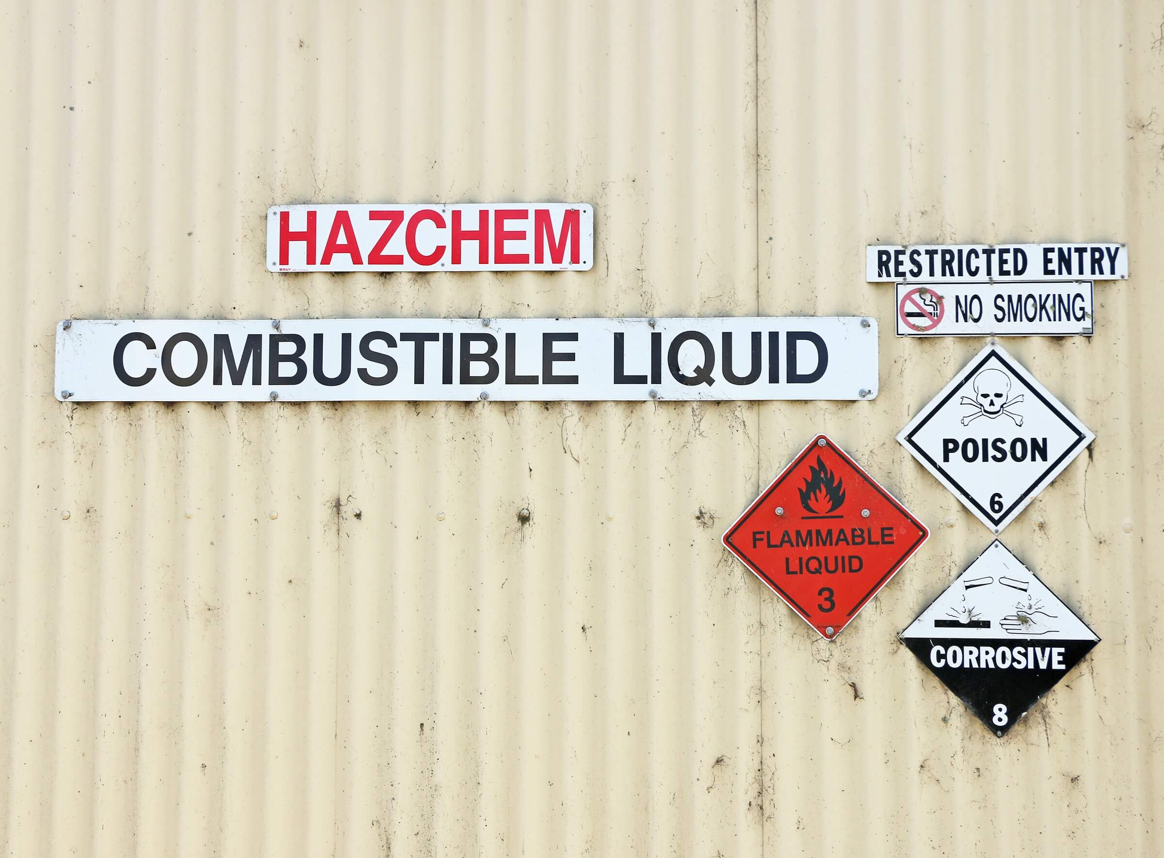 how-to-store-flammable-liquids-and-corrosive-substances-in-a-compliant